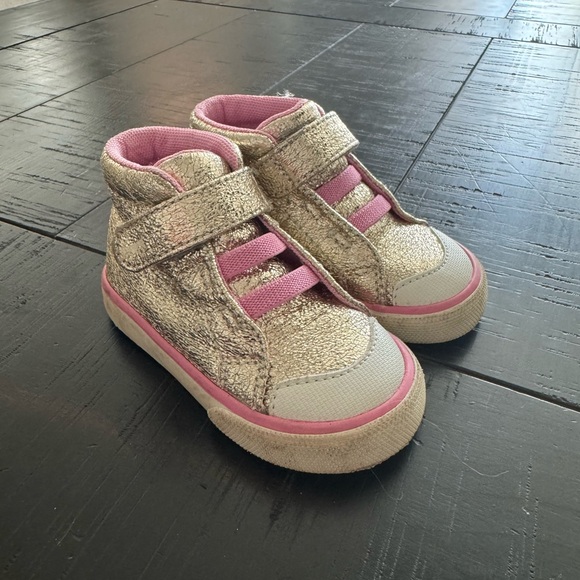 See Kai Run Gold and Pink Kids Sneakers - Picture 1 of 4